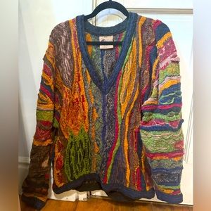 Authentic classic COOGI Australia V-Neck Sweater